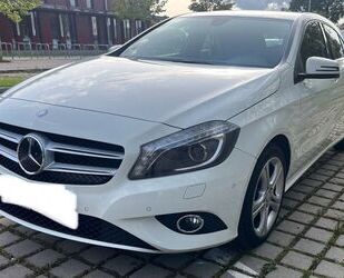 Mercedes-Benz Mercedes-Benz A 180 Style Automatik Gebrauchtwagen