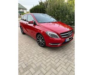 Mercedes-Benz Mercedes-Benz B 200 BlueEFFICIENCY TÜV 11/26 Wint Gebrauchtwagen