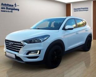 Hyundai Hyundai Tucson 2.0 CRDi Style 4WD A/T NAVI LED RFK Gebrauchtwagen