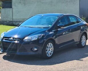 Ford Ford Focus Lim. 1.6 EcoBoost Titanium * PDC/MFL Gebrauchtwagen