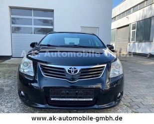 Toyota Toyota Avensis Executive+Klimaautomatik+Sitzheizun Gebrauchtwagen