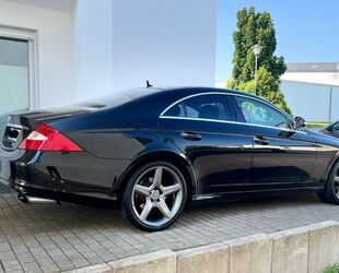 Mercedes-Benz Mercedes-Benz CLS 320 CDI - 224 PS Schwarz-metalli Gebrauchtwagen