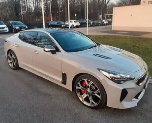 Kia Kia Stinger 3.3 T-GDI AWD GT GT Bastuck Klappenanl Gebrauchtwagen