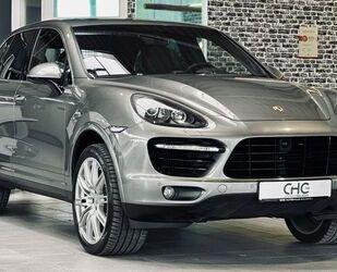 Porsche Porsche Cayenne Turbo S KERAMIK|PANO|STHZ|KAMERA|C Gebrauchtwagen