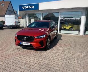 Volvo Volvo XC60 Plus Dark Recharge Plug-In Hybrid AWD Gebrauchtwagen