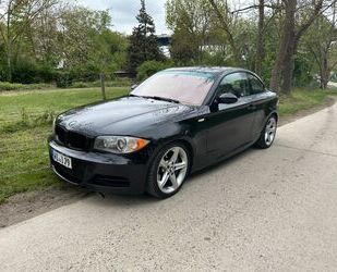 BMW BMW 135i Coupé N54 CIC Schalter AC-Schnitzer Wagne Gebrauchtwagen