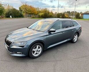 Skoda Skoda Superb 2.0 TDI SCR 140kW DSG Style Combi Sty Gebrauchtwagen