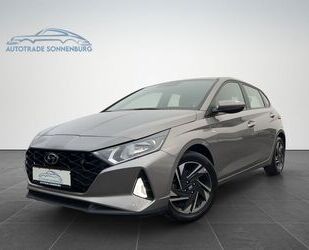 Hyundai Hyundai i20 Trend Mild-Hybrid/DCT/KAMERA/LHZ/SHZ Gebrauchtwagen