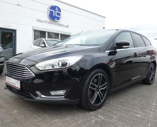 Ford Ford Focus 1,5 Titanium Automatik *NAVI*AHK*KAMERA Gebrauchtwagen