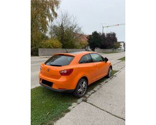 Seat Seat Ibiza SC 1.4 16V Color Edition Lumina Orange. Gebrauchtwagen