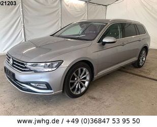 VW Volkswagen Passat Facelift Elegance Matrix DigCock Gebrauchtwagen