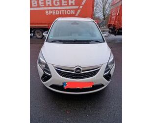 Opel Opel Zafira Tourer 2.0 CDTI Active 121kW Active Gebrauchtwagen