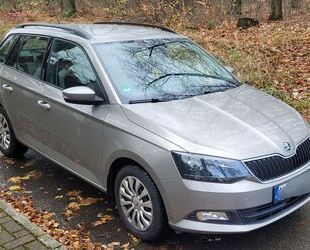 Skoda Skoda Fabia 1.2l TSI DSG 81kW Style Combi Style Gebrauchtwagen