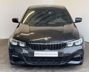 BMW BMW 330iA Lim. M Sport NaviProf.HiFi.Ambien.19 Gebrauchtwagen