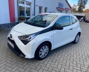 Toyota Toyota Aygo AYGO x, 1.Hd., 25.000KM,Klima, Gebrauchtwagen