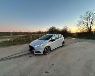 Ford Ford Fiesta 1,6 EcoBoost ST200 Gebrauchtwagen