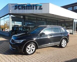 VW Volkswagen Tiguan Move AHK RFK SH LKHZ NAVI APP AC Gebrauchtwagen