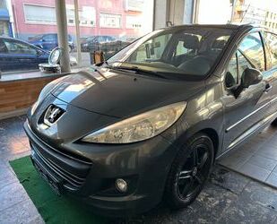 Peugeot Peugeot 207 Premium 120 VTi Gebrauchtwagen