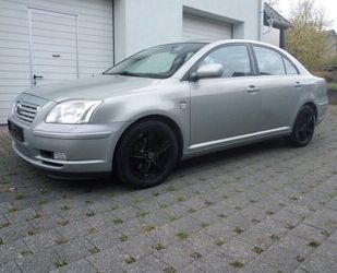 Toyota Toyota Avensis 2,0-l-D-4D, 2.Hd, Klima, WR, wenig Gebrauchtwagen