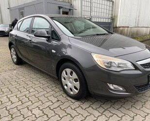 Opel Opel Astra J Lim. 5-trg. Design Edition Gebrauchtwagen