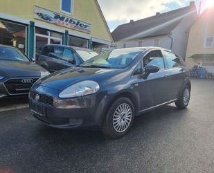 Fiat Fiat Grande Punto 1.4 8V KLIMA+TÜV-06/2026+BLUET. Gebrauchtwagen