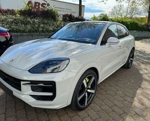 Porsche Porsche CAYENNE E-HYBRID COUPE 2025 Gebrauchtwagen