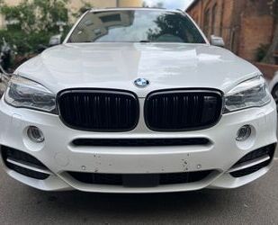 BMW BMW X5 M50d Pano*HUD*Spur*ACC*Kamera*Keyless*Night Gebrauchtwagen