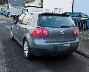 VW Volkswagen Golf 1.6 FSI Gebrauchtwagen