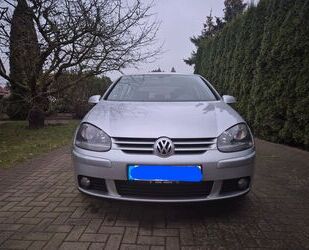 VW Volkswagen Golf 1.6 Edition Edition Gebrauchtwagen