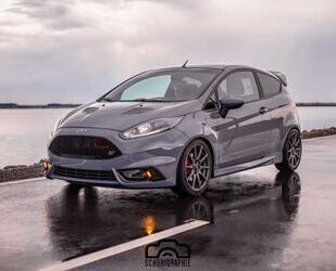 Ford Ford Fiesta 1,6 EcoBoost ST - 1/11 Slate Grau Gebrauchtwagen