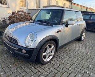 Mini MINI ONE Mini One Automatik Klima Gebrauchtwagen