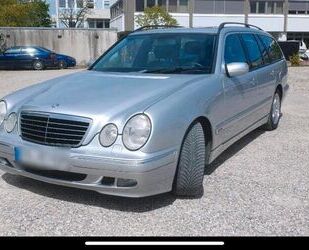 Mercedes-Benz Mercedes-Benz E 320 CDI Avantgarde T-Modell Mopf s Gebrauchtwagen