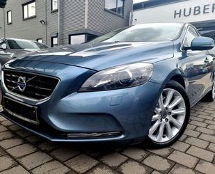 Volvo Volvo V40 2.0d Leder Navi Virtual Xenon Kamera PDC Gebrauchtwagen