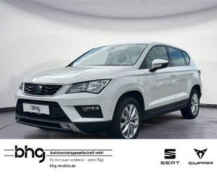 Seat Seat Ateca Style 2.0 TDI DSG AHK Navi Parklenk Gebrauchtwagen