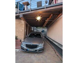 Mercedes-Benz Mercedes-Benz E 300 CDI T BlueEFFICIENCY AVANTGARD Gebrauchtwagen