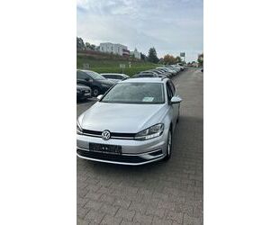 VW Volkswagen Golf 2.0 TDI SCR DSG Comfortline Varian Gebrauchtwagen