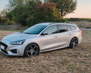 Ford Ford Focus 1,5 EcoBoost 110kW Turnier ST-Line Gebrauchtwagen