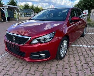 Peugeot Peugeot 308 BlueHDi 100 Kombi Navi LED Panorama PD Gebrauchtwagen