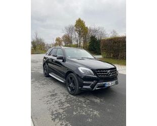 Mercedes-Benz Mercedes-Benz ML 350 CDI 4MATIC AMG Paket 2. Hand Gebrauchtwagen