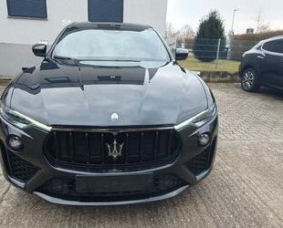 Maserati Maserati Levante Gransport, Voll, 360 Panorama Sof Gebrauchtwagen