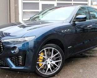 Maserati Maserati Levante GranSport S Q4 LEDER* NAVI* PANOR Gebrauchtwagen