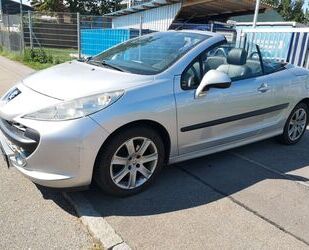 Peugeot Peugeot 207 CC Cabrio Sport VOLLLEDERSITZE KLIMA A Gebrauchtwagen