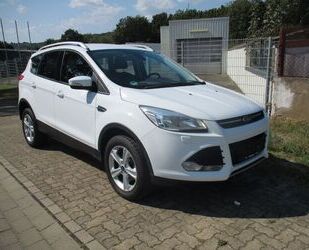 Ford Ford Kuga 1.5 Sync Edition TEMP~SITZHZG~TÜV NEU ~ Gebrauchtwagen