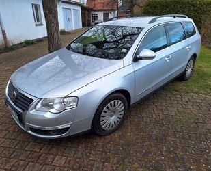 VW Volkswagen Passat Variant 2.0 TDI DPF DSG Comfortl Gebrauchtwagen