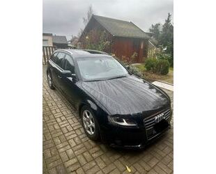 Audi Audi A4 2.0 TDI (DPF) 125kW Attraction Avant Attr. Gebrauchtwagen