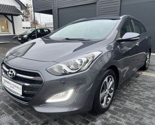 Hyundai Hyundai i30 cw Style blue Automatik+Navi+RFK+Allwe Gebrauchtwagen