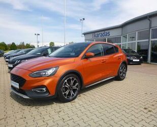 Ford Ford Focus ACTIVE 1,5 EcoB >AUT/NAV/LED/PAN/Headup Gebrauchtwagen