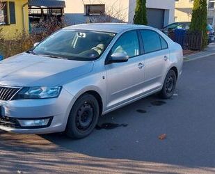 Skoda Skoda Rapid 1.2 TSI 77kW Elegance TÜV Neu Gebrauchtwagen