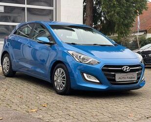 Hyundai Hyundai i30 1.HAND*R.F.KAMERA*NAVI*SITZHEIZ.*LENKR Gebrauchtwagen