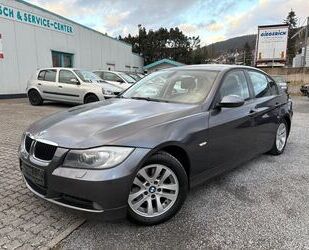 BMW BMW E90 320d Kette NEU Xenon*Keyless*PDC Gebrauchtwagen